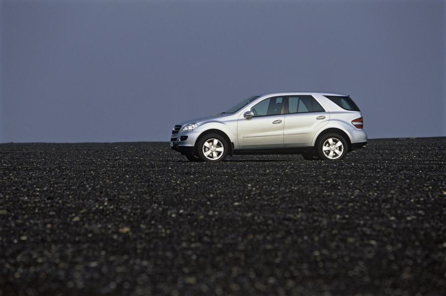  Mercedes-Benz ML-Class 2006 года  (фото 80 из 400)